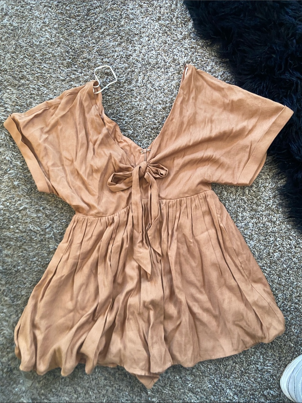 Mustard Seed Tan Tie-Front V-Neck Tunic